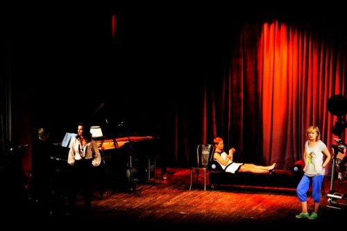 19.10. - „Zdobyć, utrzymać, porzucić” – Teatr Capitol, TM ROMA Warszawa, zdj. Jacek Dubiel
