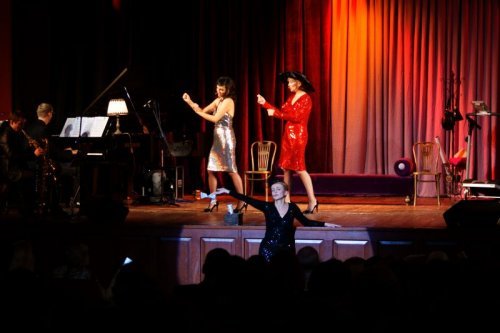 19.10. - „Zdobyć, utrzymać, porzucić” – Teatr Capitol, TM ROMA Warszawa, zdj. Jacek Dubiel